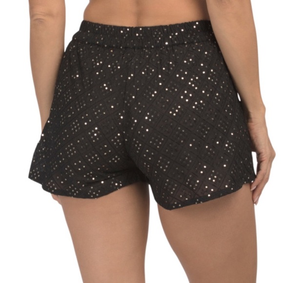 TRINA TURK Swim Cover-up Shorts With Pockets - Picture 2 of 2